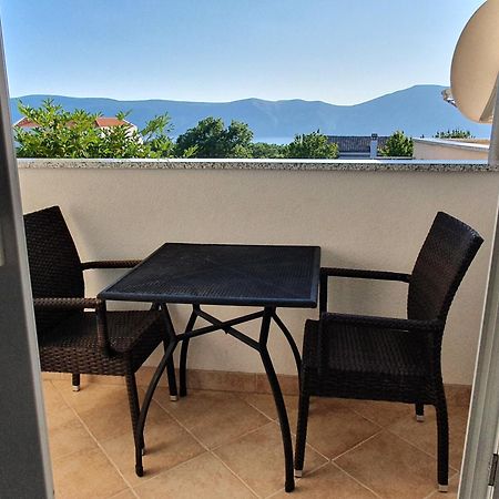 Apartmani Lanterna 克尔克 外观 照片