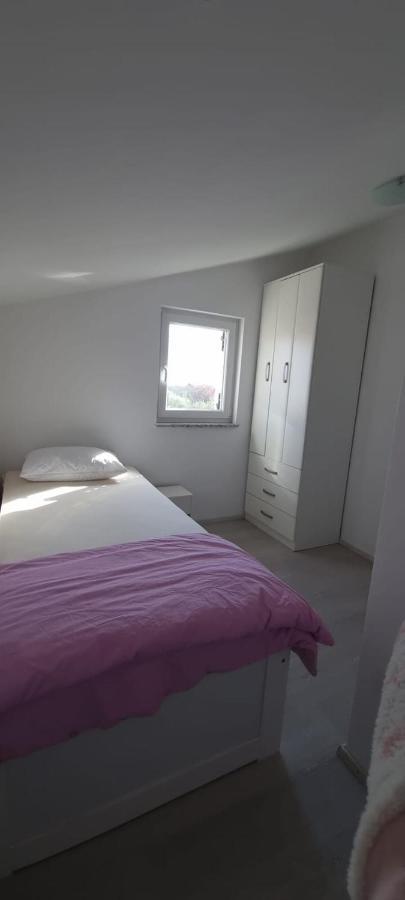 Apartmani Lanterna 克尔克 外观 照片
